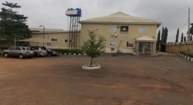 Samelot Hotel & Hall, Rezerwuj Hotel Hotele w Ikorodu ze śniadaniem, Śniadanie