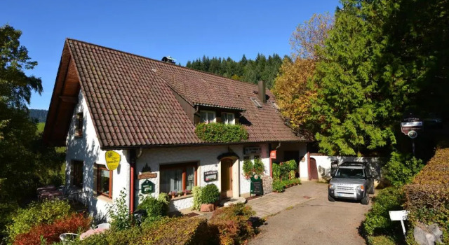 Апартаменты Café Pension Waldfrieden