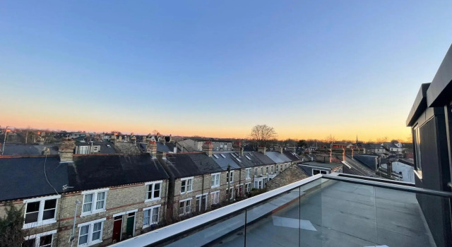 Diamond Penthouse in Cambridge, Забронировать Отель Кембридж Великобритания, рядом с Колледж Сент-Джонс