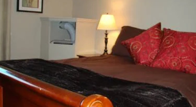 Quamichan Inn, Reservar Hotel Hotéis em North Cowichan com estacionamento, Estacionamento