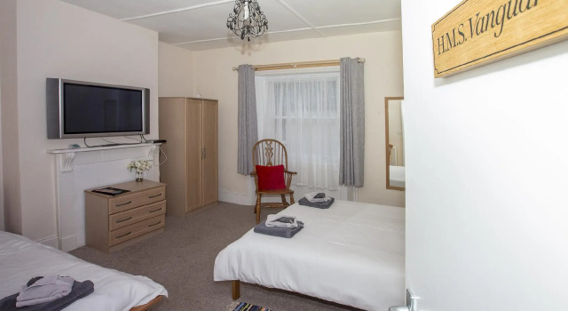 Lord Nelson Hotel, Забронировать Отель Отели в центре Бридпорт с завтраком, отели в центре Бридпорт с завтраком