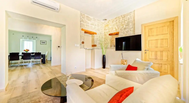 Holiday Home Demetra, Rezervovat Apartmán Motovun Central Istria