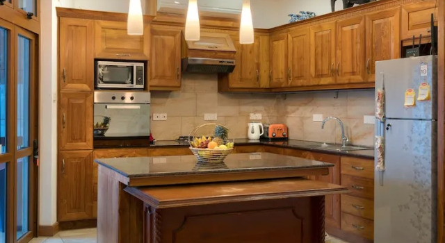 Lakeview Pointe, Забронировать Отель Отели Канди 3 звезды, рядом с Udawatta Kele Sanctuary, 3*