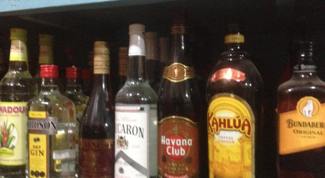 Retox Guesthouse& Bar