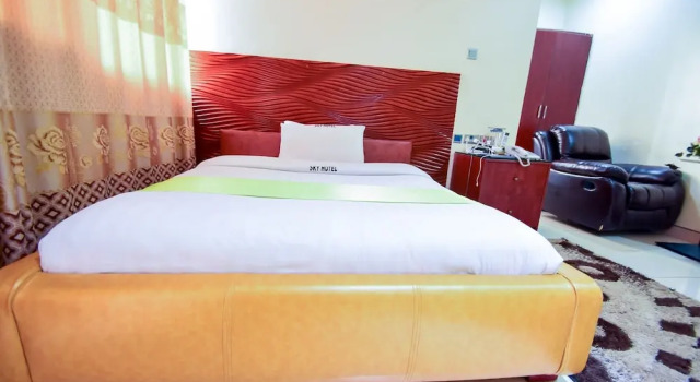 Deluxe Kahden hengen huone parvekkeella Hotel OK