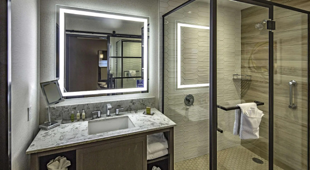 Standard Doppel Zimmer DoubleTree by Hilton Modesto