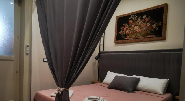 Central Station House Riccardo, Book Apartment Hotels in Sicily with a Pool, Swimming Pool