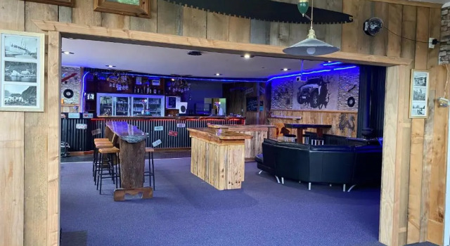 National Park Alpine Lodge, Prenota Hotel Waimarino Nuova Zelanda