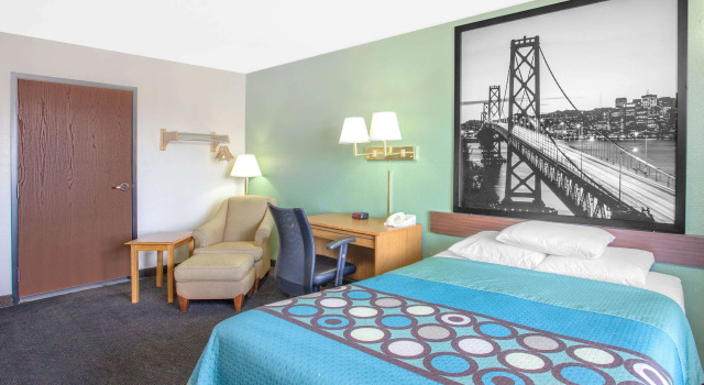 Super 8 Barstow, Rezerwuj Mini-hotel Hotele w Barstow z parkingiem, Parking