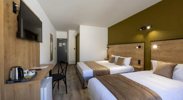 Семейный люкс The Originals City, Hôtel Azur, Fos-sur-Mer