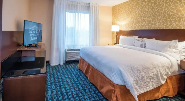 Студия Fairfield Inn & Suites by Marriott Meridian