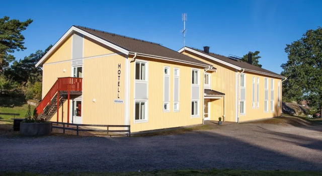Källviken Semesterby, Book Hotel Strömstad 