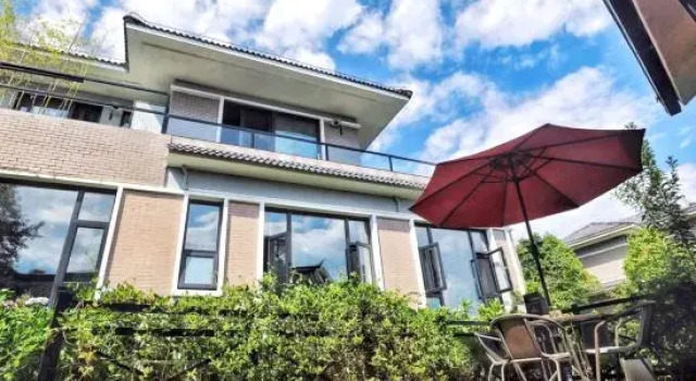 No. 36 Garden Villa, Rezerwuj Willa Domki letniskowe w Baoshan, Domek
