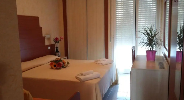 Трёхместный номер Standard Hotel Condor