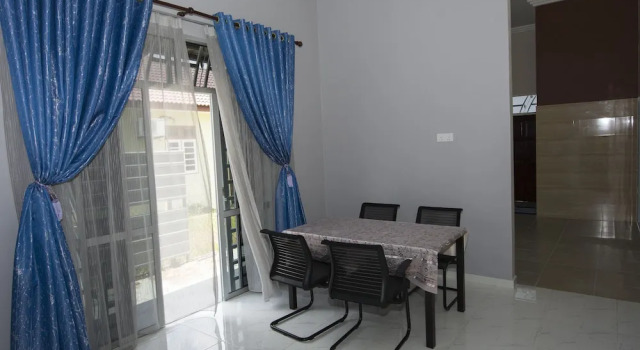 Коттедж с 4 комнатами JF Wadi Sofea Homestay