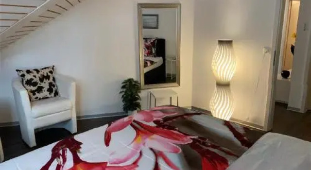 Sahhy Apartment, Забронировать Апартаменты/квартира Отели Интерлакен с парковкой, рядом с Железнодорожный вокзал Интерлакен Западный, Парковка