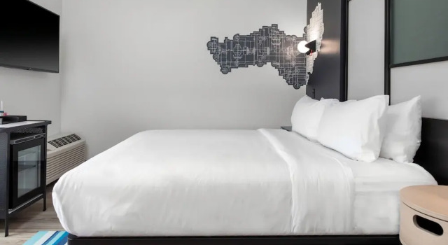 Двухместный номер Standard Aloft by Marriott Savannah Airport