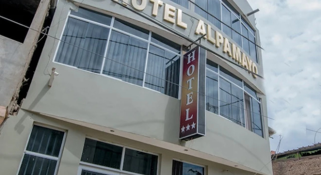 Hotel Alpamayo
