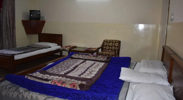 Capital Hotel, Prenota Hotel Hotel economici a Murri