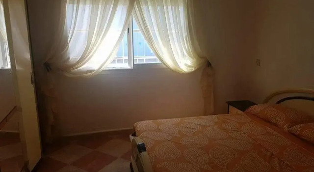 Villa Issam, Rezerwuj Willa Hotele w Tanger-Tetouan z parkingiem, Parking