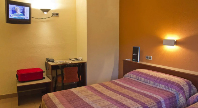 Hotel Terradets, Book Hotel Cellers Lleida