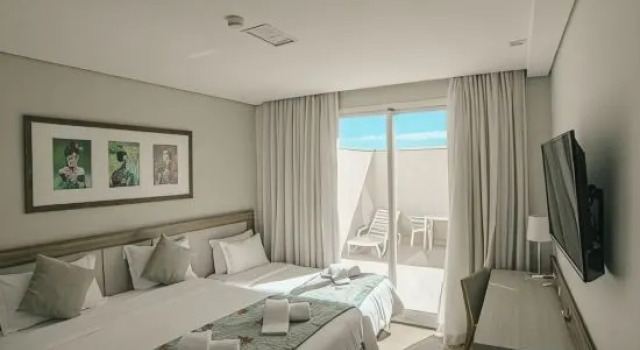 Трёхместный номер Superior с балконом Interludium Iguassu Convention Hotel