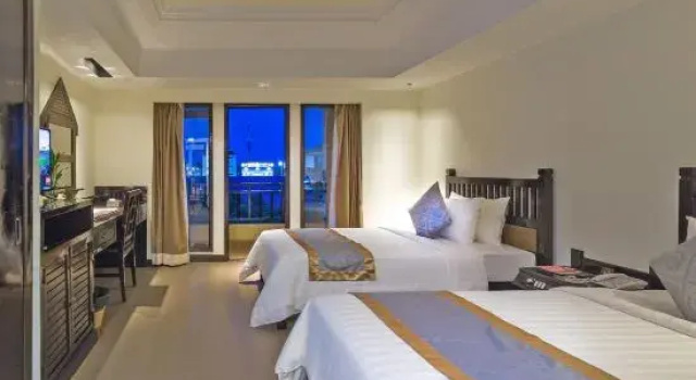 Семейный номер Deluxe Sokchea Angkor Hotel