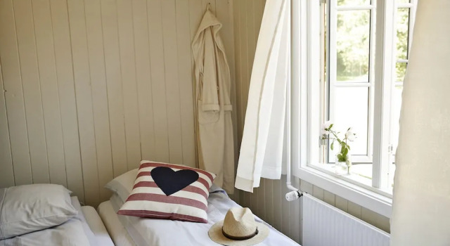 Rønne Vandrerhjem - Hostel