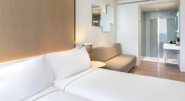 Отель Melia South Beach