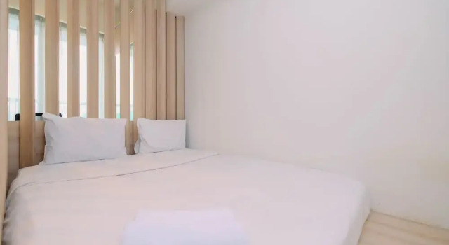 Апартаменты Deluxe Nice Living Studio At 8Th Floor Tamansari The Hive Apartment