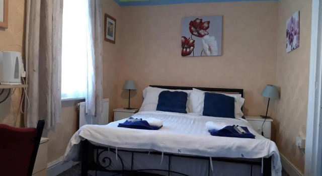 My Adam Hotel, Забронировать Отель Блэкпул Ланкашир, рядом с Blackpool North Train Station