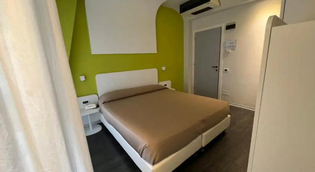 Двухместный номер Deluxe с балконом Hotel Magic