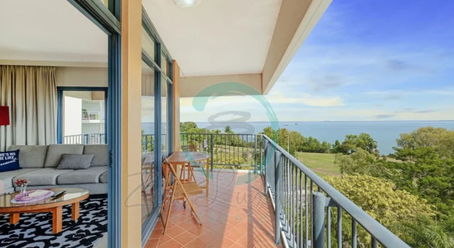 Coastal Elegance Sunset Pool Balcony Dining