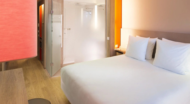 Hotel Oceania Paris Roissy CDG, Varaa Hotelli Hotellit Val d'Oise pysäköinnillä, Pysäköinti