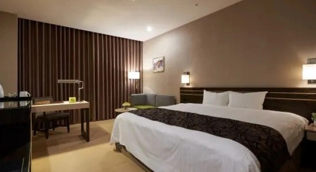 Трёхместный номер Executive SOL Hotel