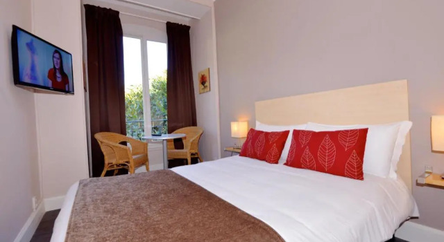 Трёхместный номер Standard Hotel Select