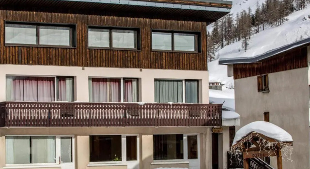 Escale 1, Rezerwuj Hotel Hotele w Espace Killy z basenem, Basen