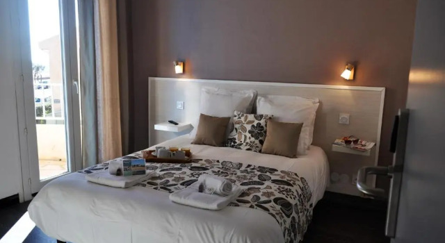 Deniz manzaralı Balkonlu Standart çift kişilik oda Hôtel de la Mer