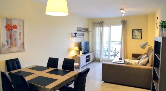 Apartment With 2 Bedrooms in Benalmádena, With Pool Access and Terrace