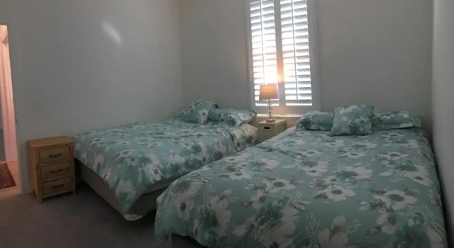 Florida Secret - Private Villa with heated pool - sleeps 8