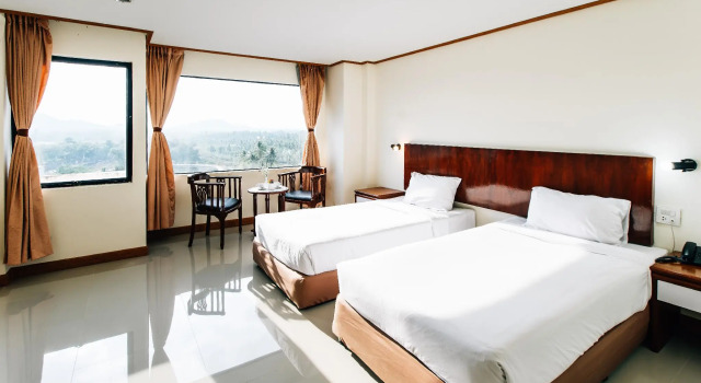 Номер Standard Sinkiat Thani Hotel