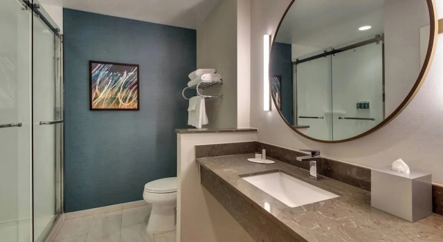 Одноместный люкс c 1 комнатой Fairfield Inn & Suites by Marriott Birmingham Downtown