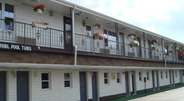 Motor Court Motel, Забронировать Мотель Лондон Southwest Ontario