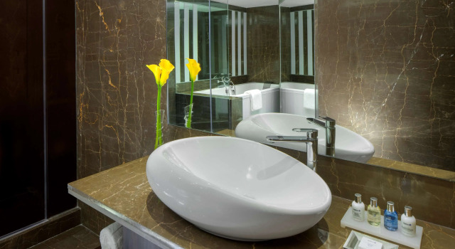 Люкс Presidential Radisson Blu Atria Bengaluru
