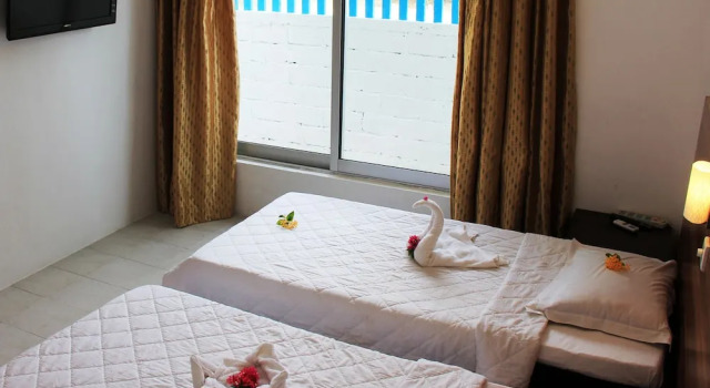 Rip Tide Beach, Prenota Hotel Atollo di Malé Sud Atollo di Kaafu