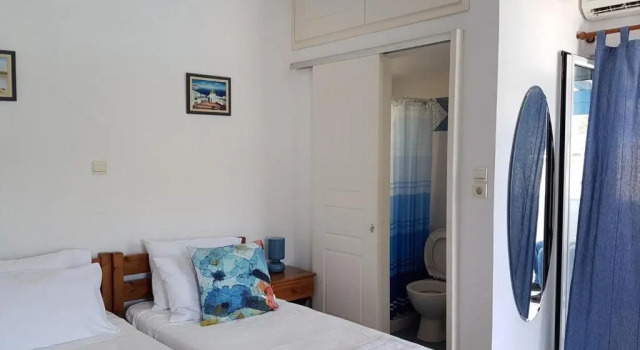 Beachfront studio apartment with incredible views