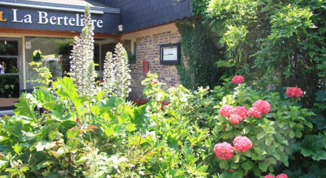 Quality Hotel La Bertelière Rouen, Book Hotel 4-stjernede hoteller i Upper Normandy, 4*