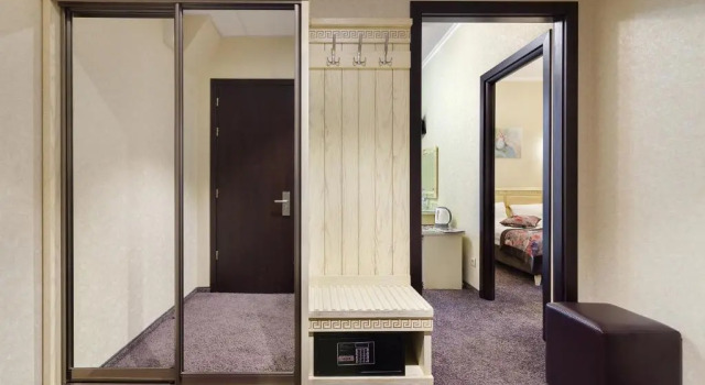 Suite Avalon Palace