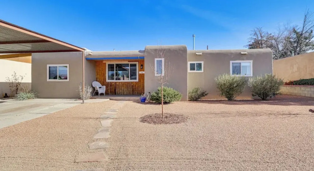 Easy Uptown Access! Charming ABQ Home w/ Yard, Réserver Maison de vacances Albuquerque Nouveau-Mexique