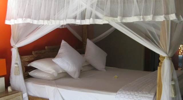 Villa Cepaka Bed & Breakfast, Buchen Sie Villa Villen in Cepaka, Villa